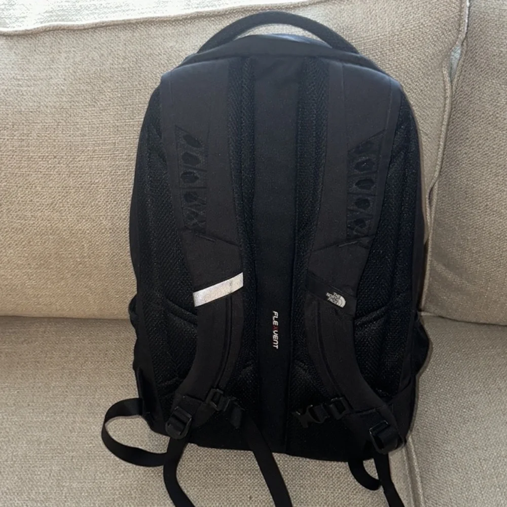 Backpack - Picture 4 of 4